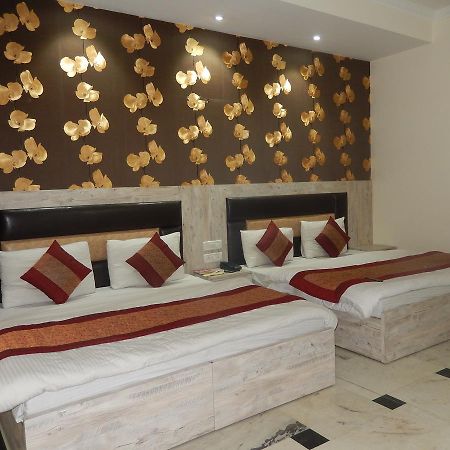 A New Delhi Hotel Orchid Garden Екстериор снимка