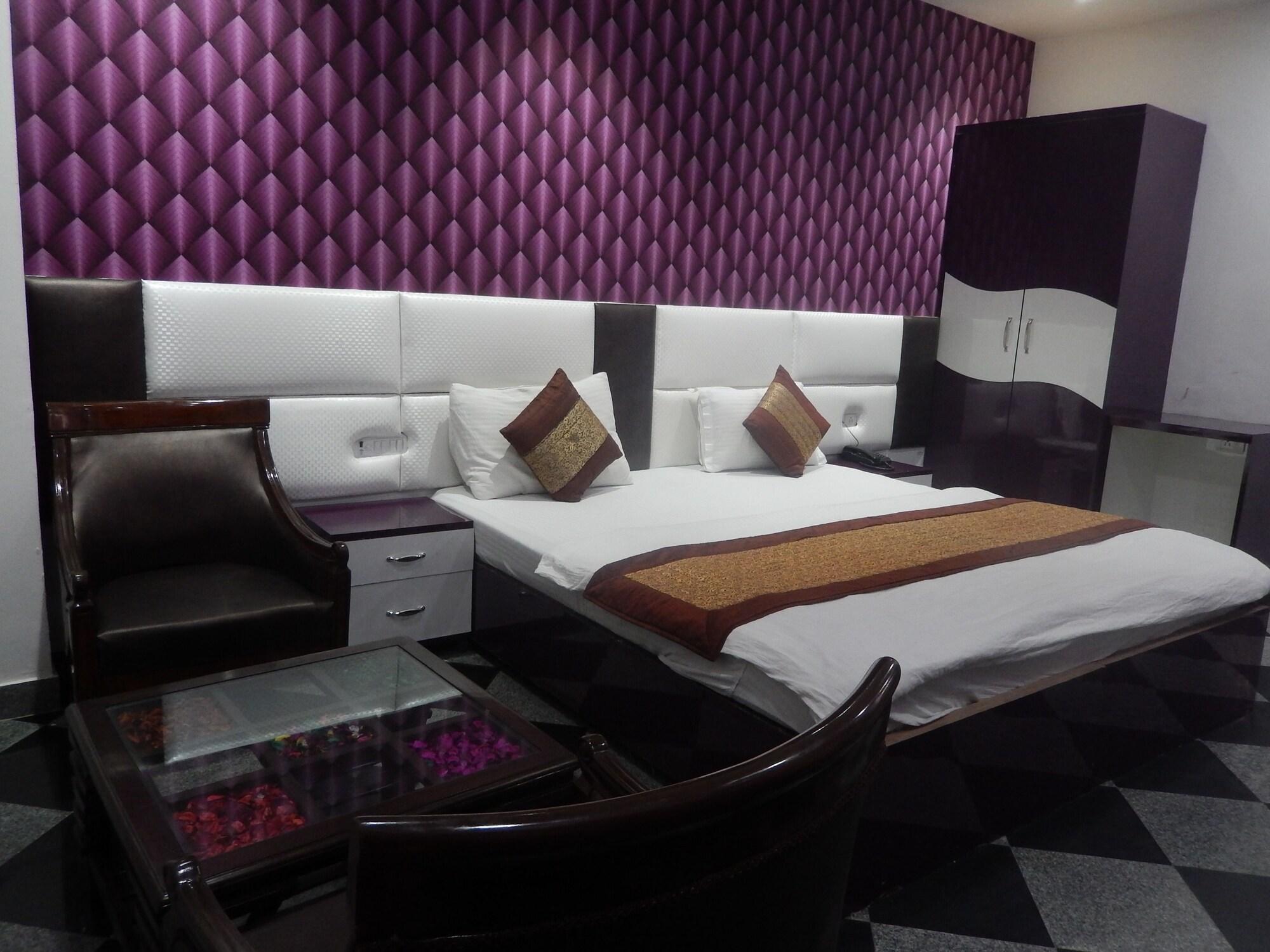 A New Delhi Hotel Orchid Garden Екстериор снимка