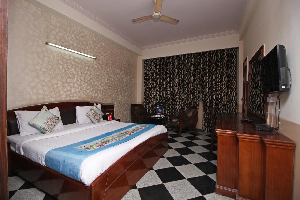 A New Delhi Hotel Orchid Garden Екстериор снимка