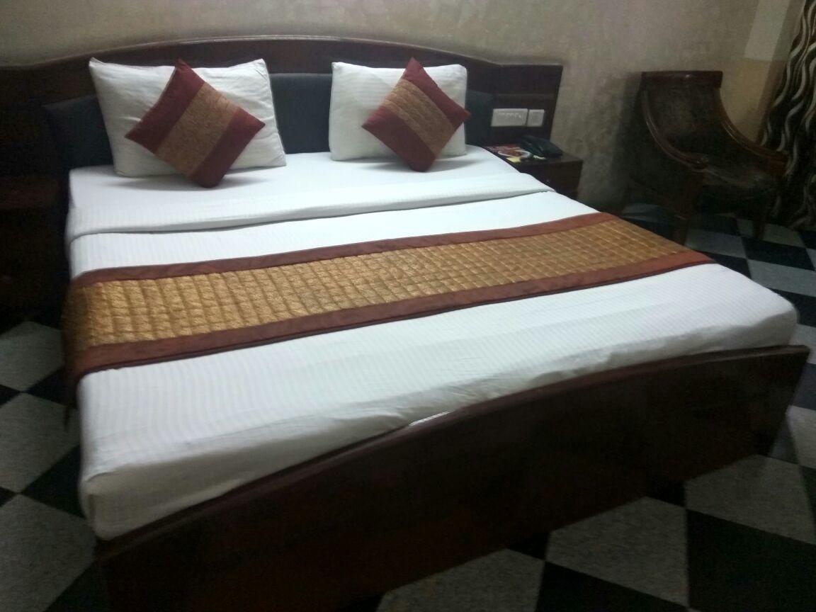 A New Delhi Hotel Orchid Garden Екстериор снимка